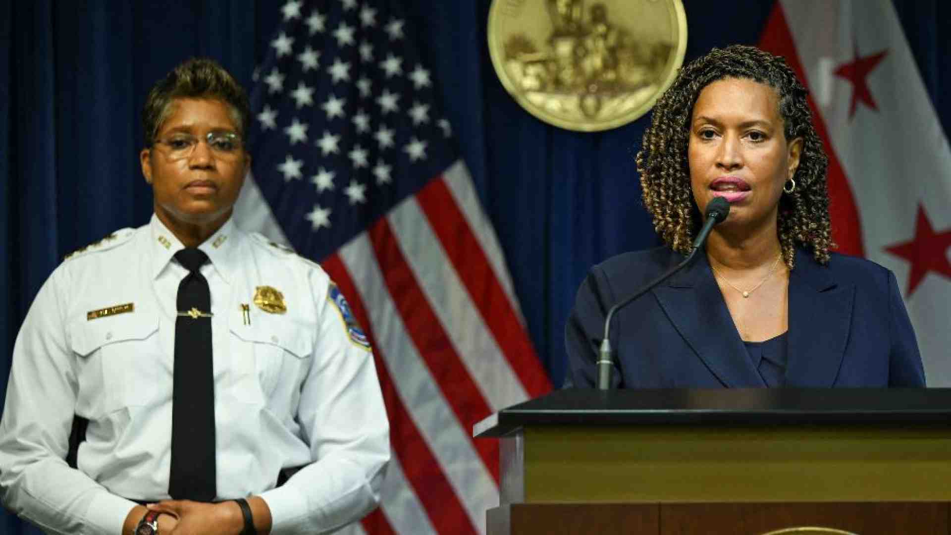 Immagine di La Casa Bianca allenta la presa sulla polizia a Washington: la capa resta in sella
