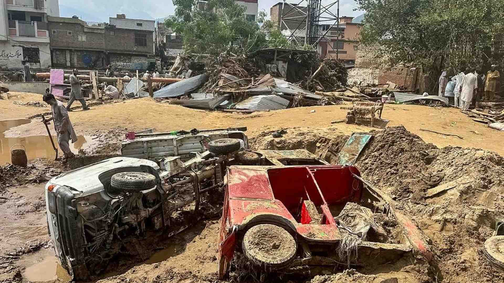 Immagine di Alluvioni in Pakistan: i morti sono più di trecento