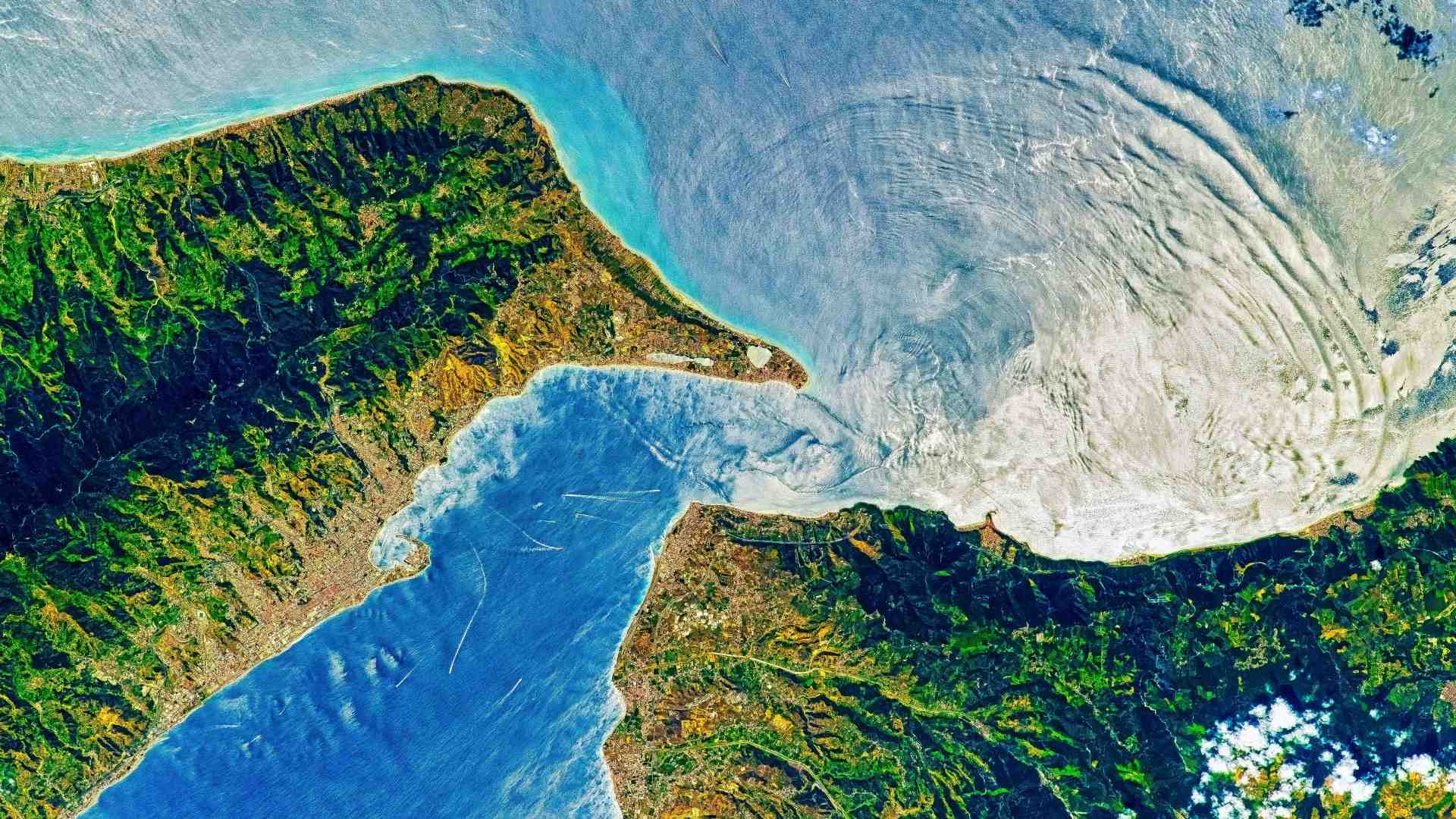 Immagine di Lo Stretto di Messina? È una questione culturale