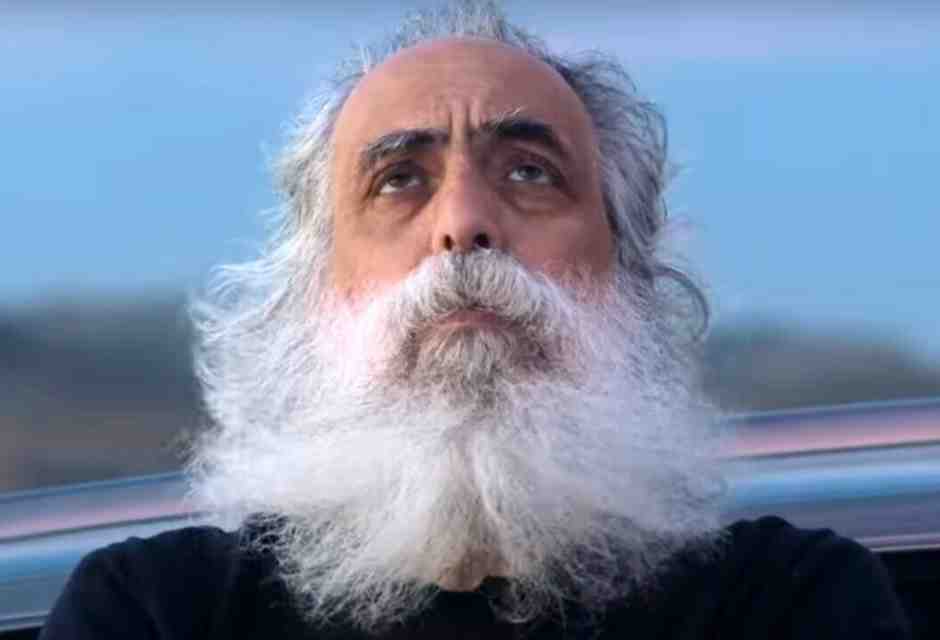 Maresco in &ldquo;Un film fatto per Bene&rdquo;, che se si volesse raccontare con una sinossi, a Palermo consiglierebbero &ldquo;l&egrave;vaci manu&rdquo;: desisti<br />&nbsp;<br />
