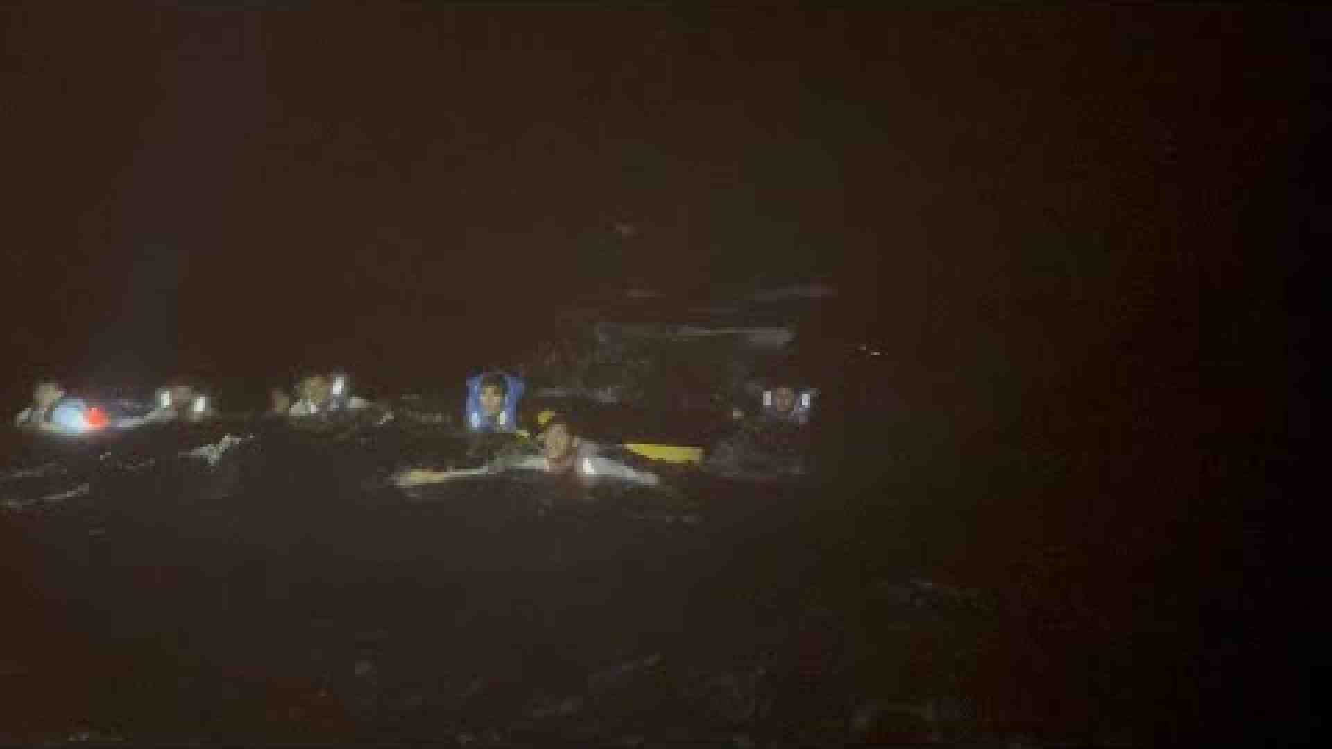 Immagine di Così Mediterranea ha salvato 10 migranti gettati in mare dai miliziani libici