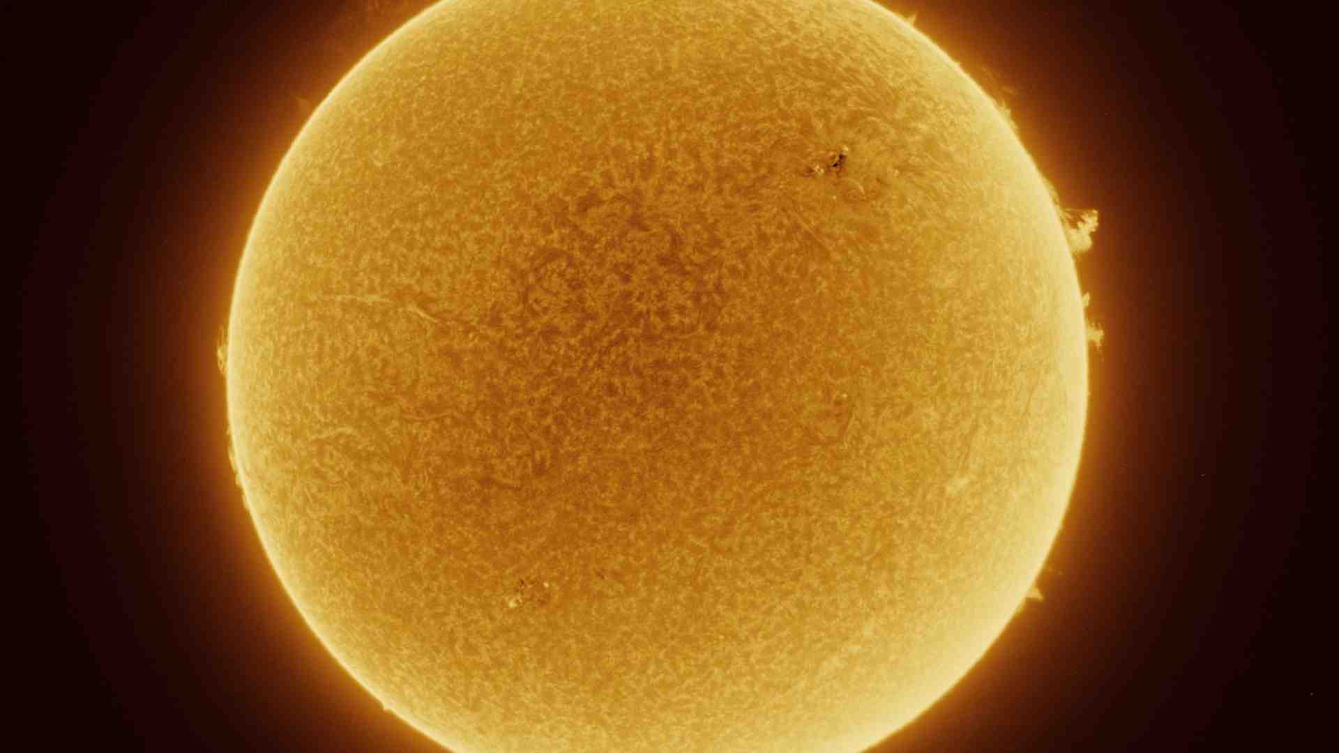 Immagine di Il Sole: certezza (e miracolo) che sorge ogni giorno