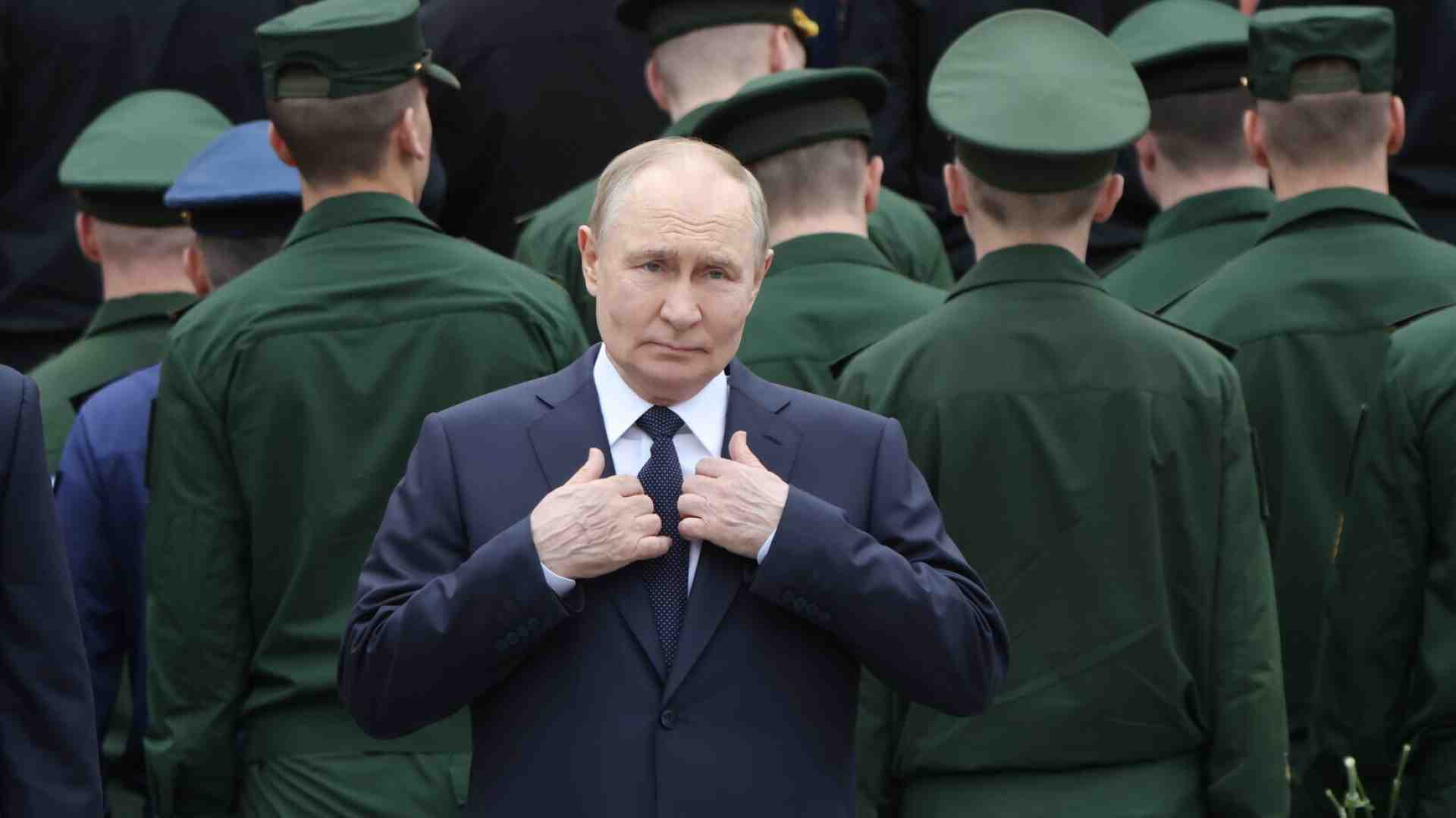 Immagine di Come funziona il potere di Putin nella Russia che non vede un futuro