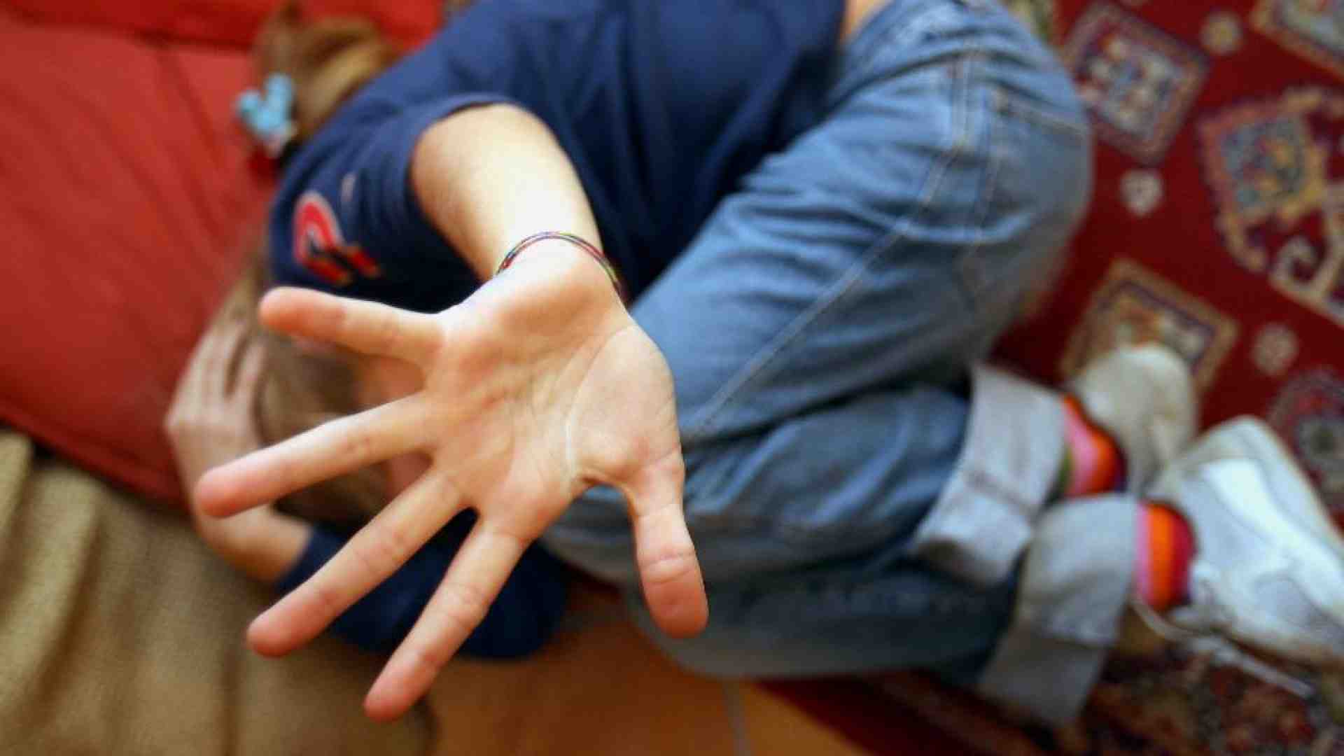Immagine di Sberle e sculacciate: le prendono oltre un miliardo di bambini nel mondo