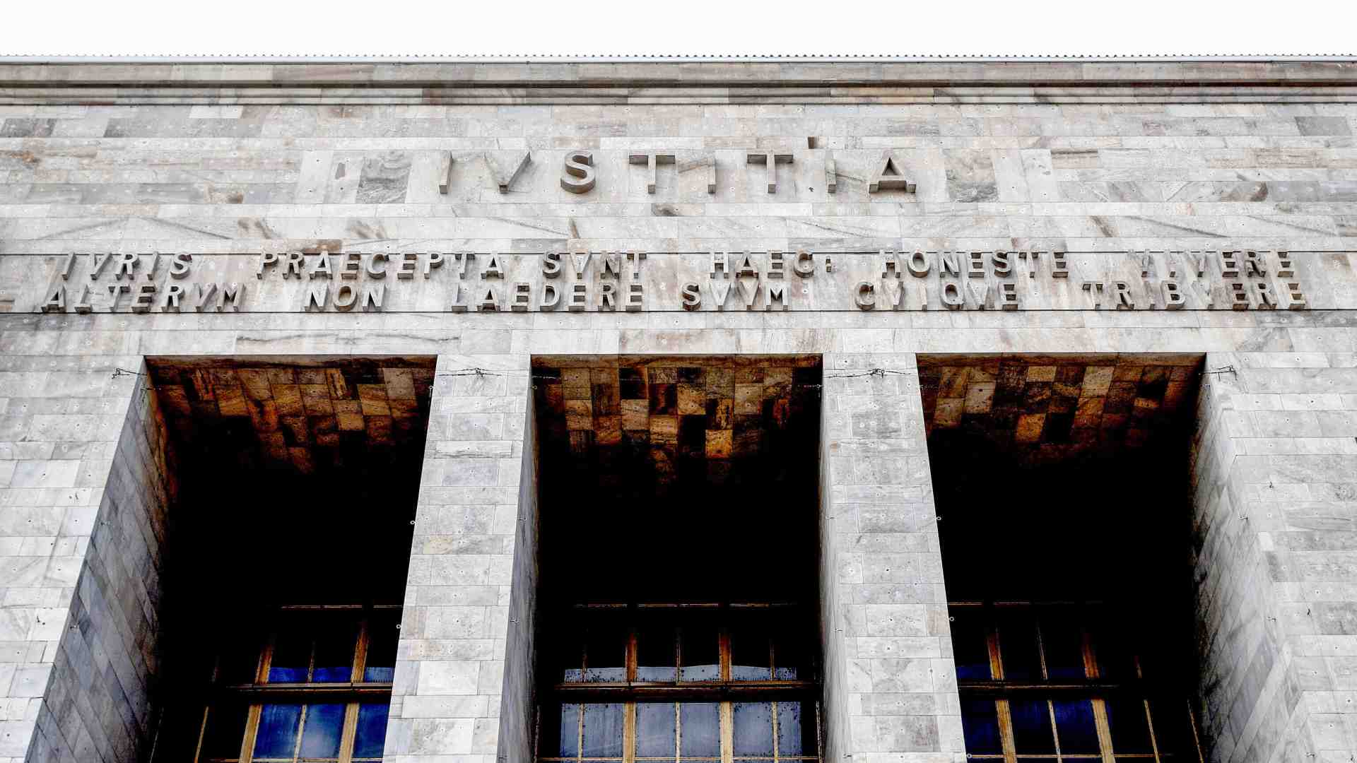Immagine di Il giustizialismo usato come arma politica non calpesta solo la Costituzione