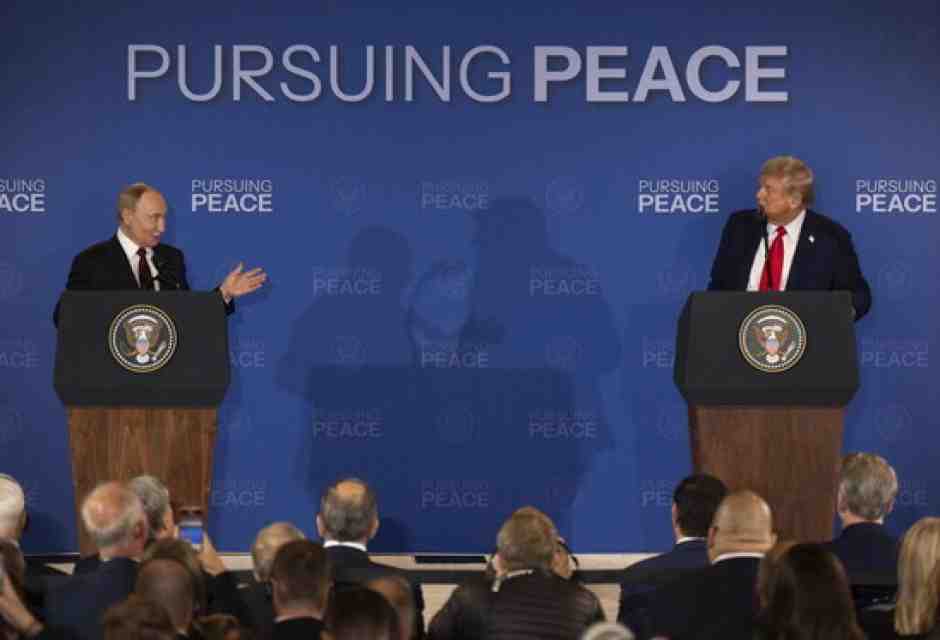 Trump gioca a interpretare Putin e perde