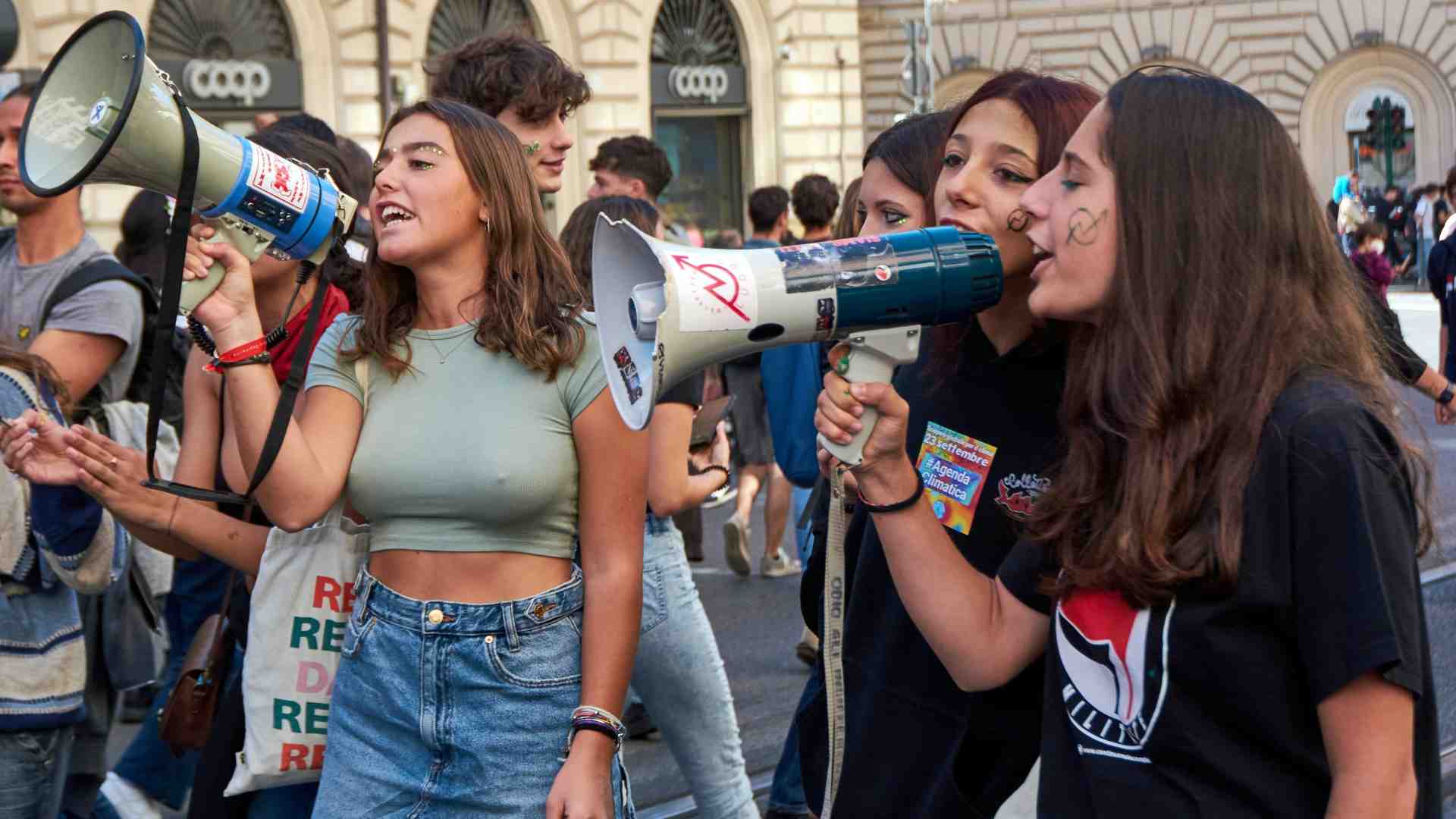Immagine di Giovani e politica: disillusi ma capaci di sperare