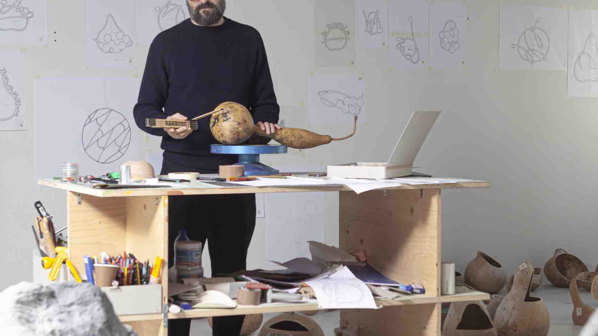 Immagine di “La materia resta viva”. il percorso di Andrea Sala dal domestico al paesaggio