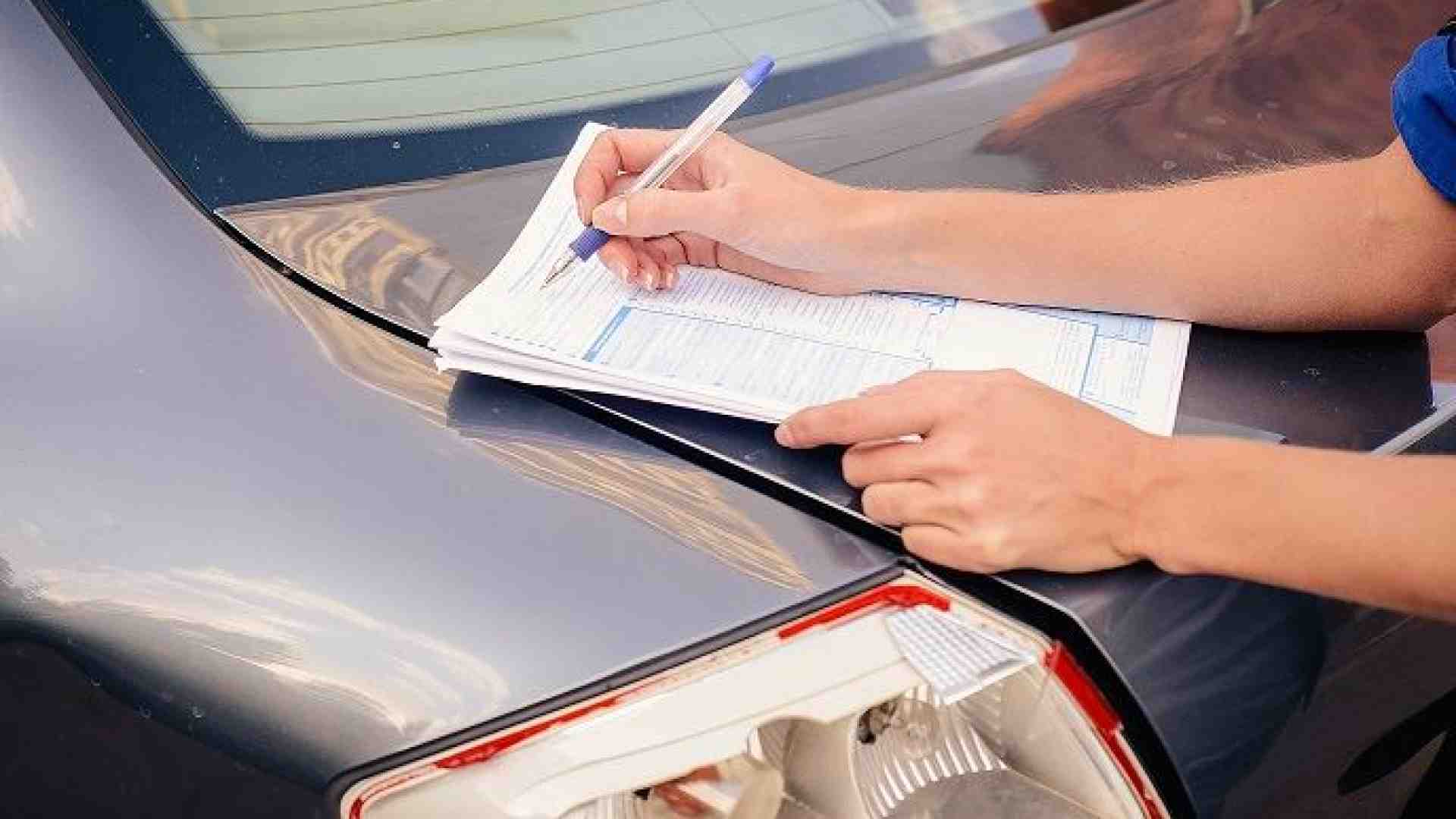 Immagine di Tre milioni di vetture viaggiano senza: evasi 1,4 miliardi di premi