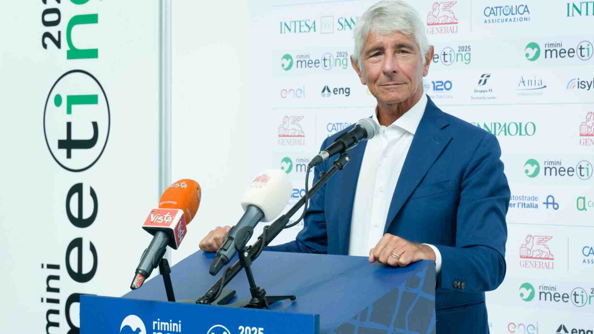 Immagine di Mosca attacca il ministro Abodi: nuova offensiva diplomatica contro l’Italia