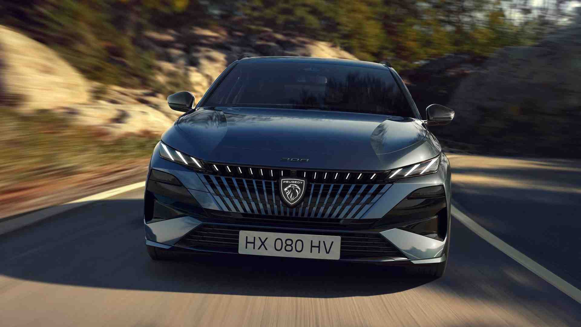 Immagine di Per Peugeot 308 e 308 SW un restyling che esalta il piacere di guida