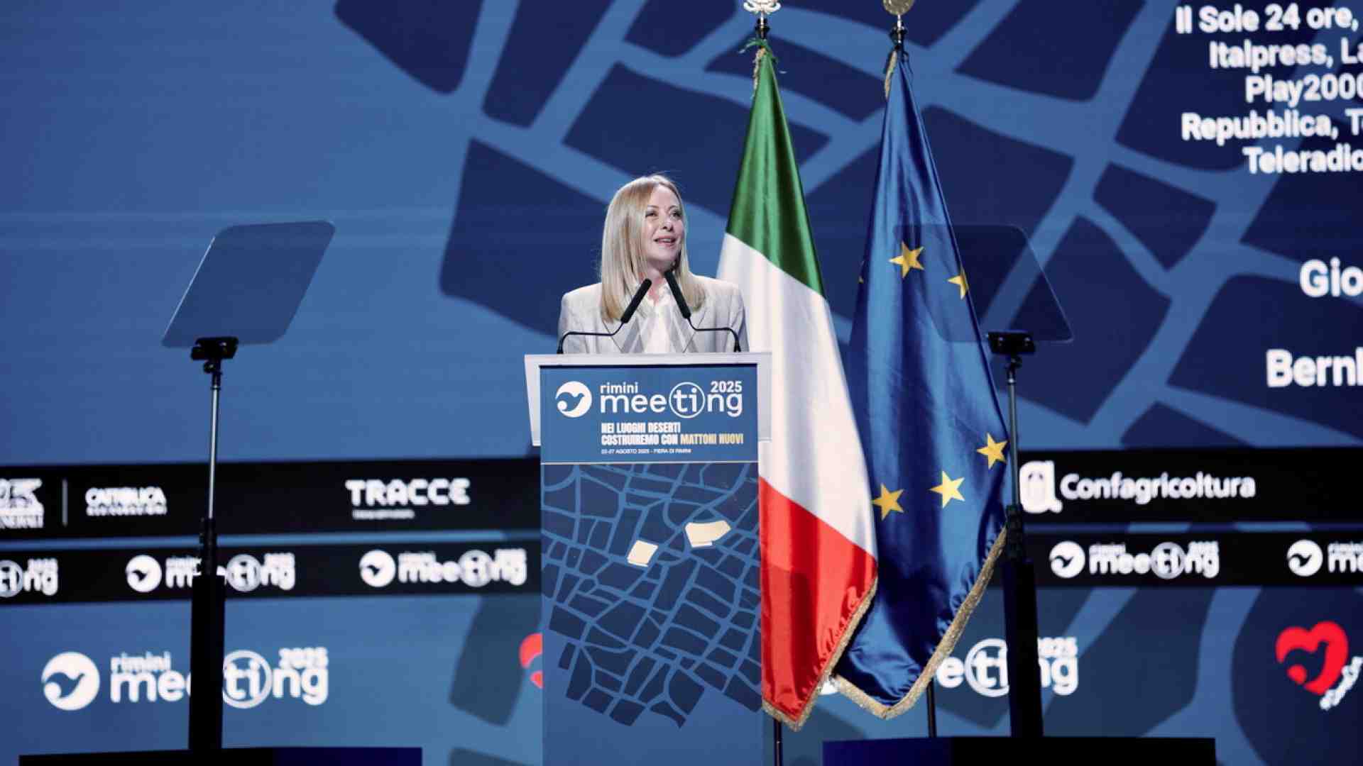 Immagine di Casa, scuola e famiglia: così Meloni conquista (senza fatica) il popolo di Cl