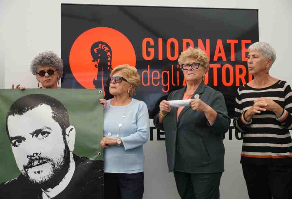“Liberatelo subito”. L'appello della madre di Alberto Trentini al Festival di Venezia