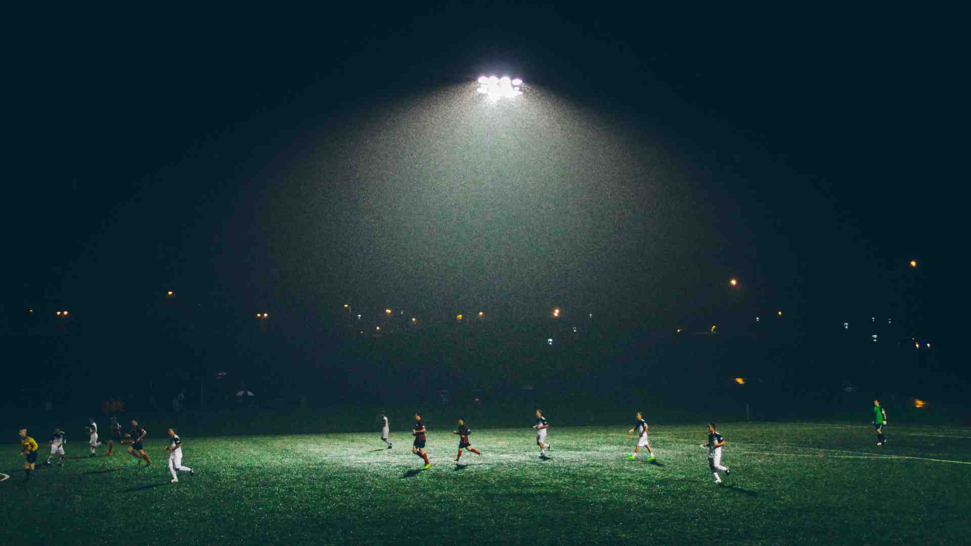 Immagine di La nuova vita del Maradona delle carceri. La lezione nella storia di vita di Maiello