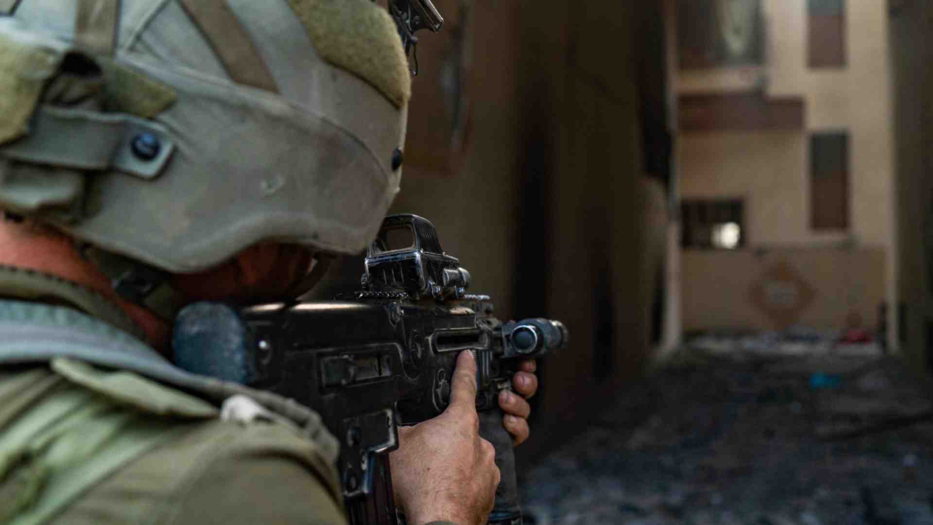 Immagine di Se fossi stato un soldato israeliano, avrei sparato. Lettera a Sofri