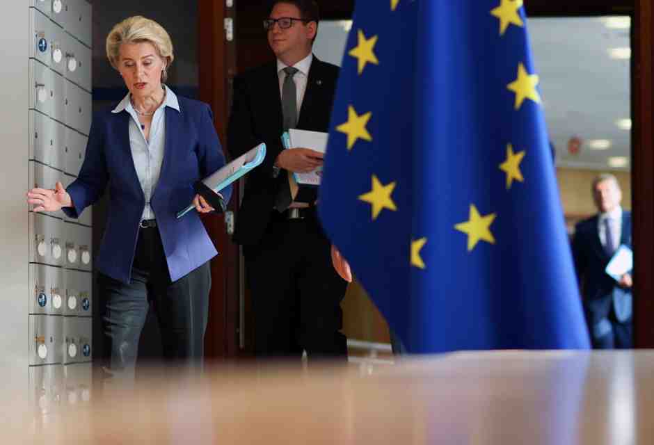 Ursula von der Leyen con&nbsp;Bjoern Seibert (foto Epa, via Ansa)