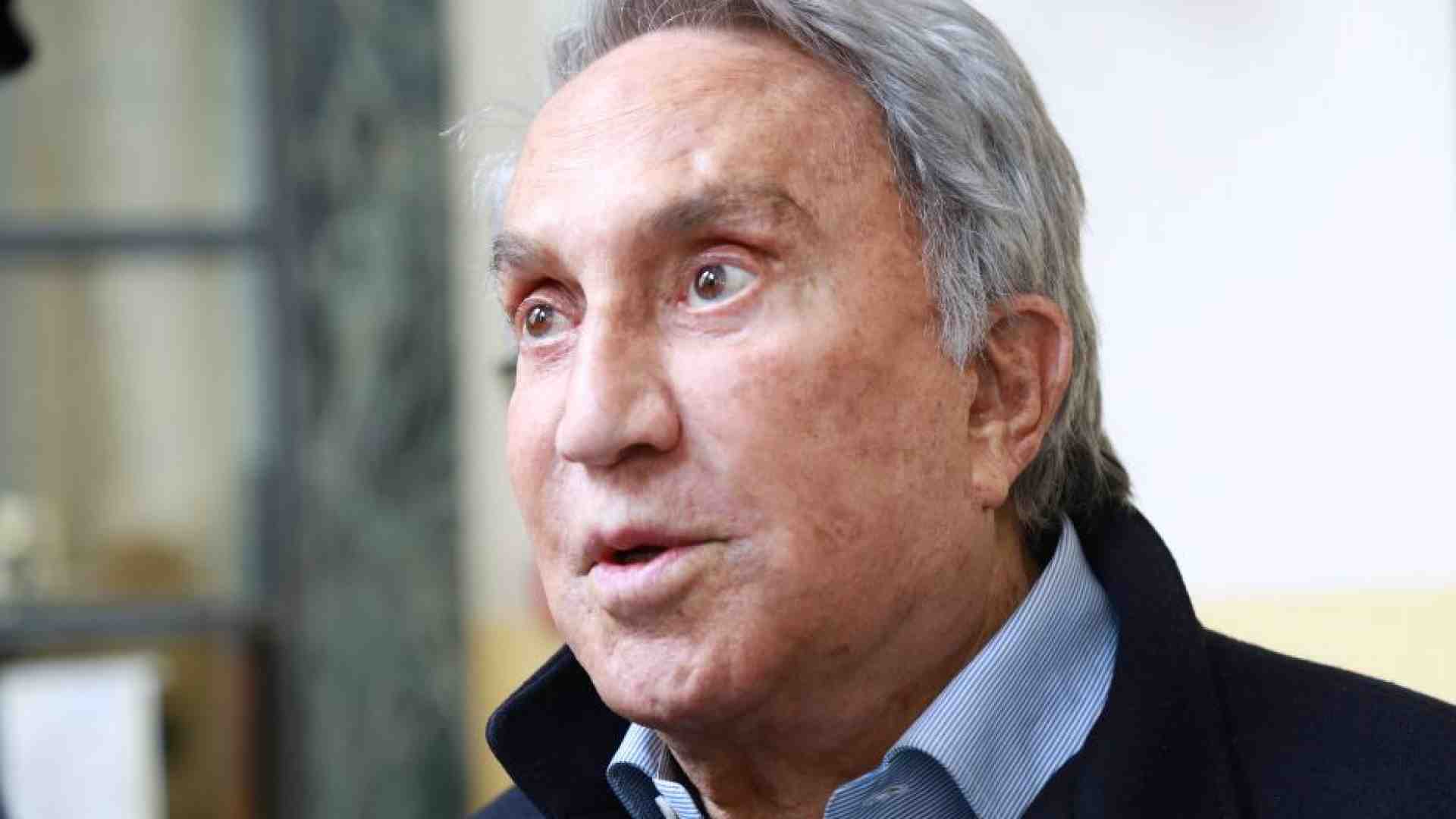 Immagine di Addio a Emilio Fede, virtù e cadute di un giornalista-personaggio