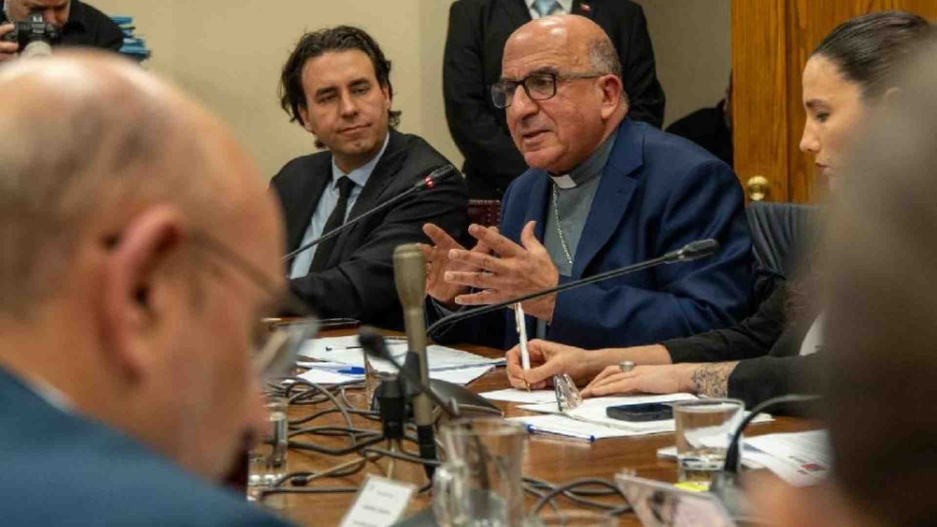 Immagine di Eutanasia, una legge anche in Cile? La Chiesa: non è “morte dignitosa”