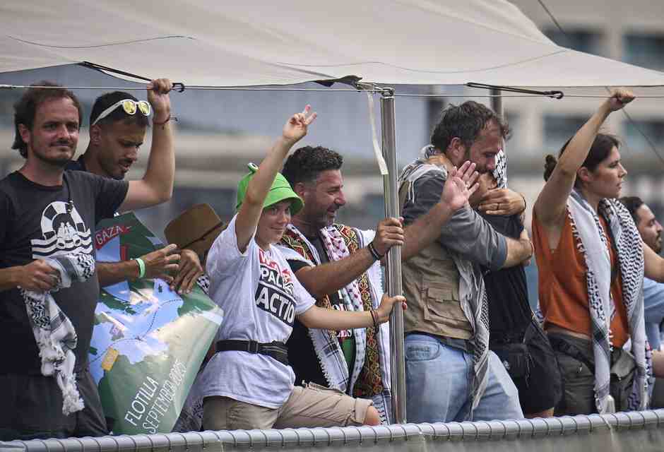 Civilian flottilla bound for Gaza (LaPresse)