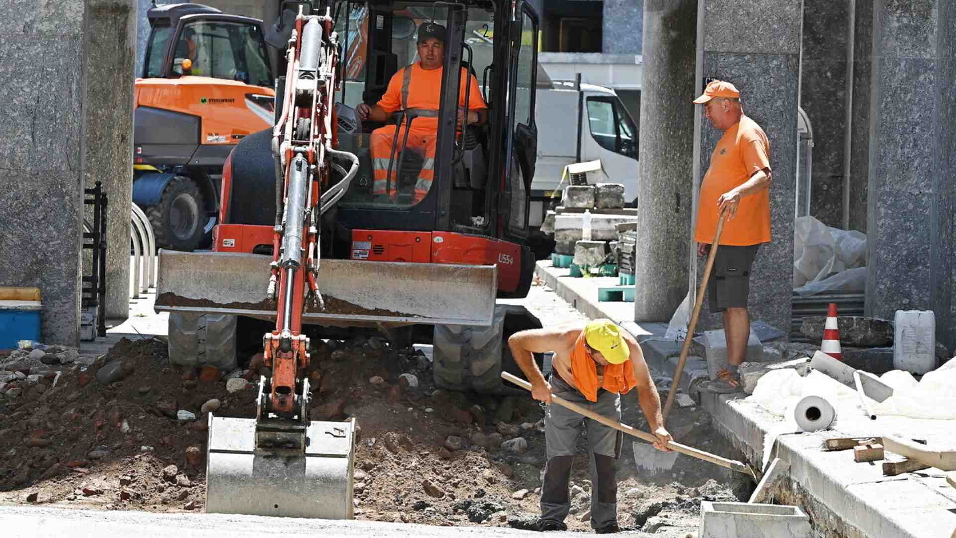 Immagine di L'Italia ha 120mila occupati in meno di quelli che pensava