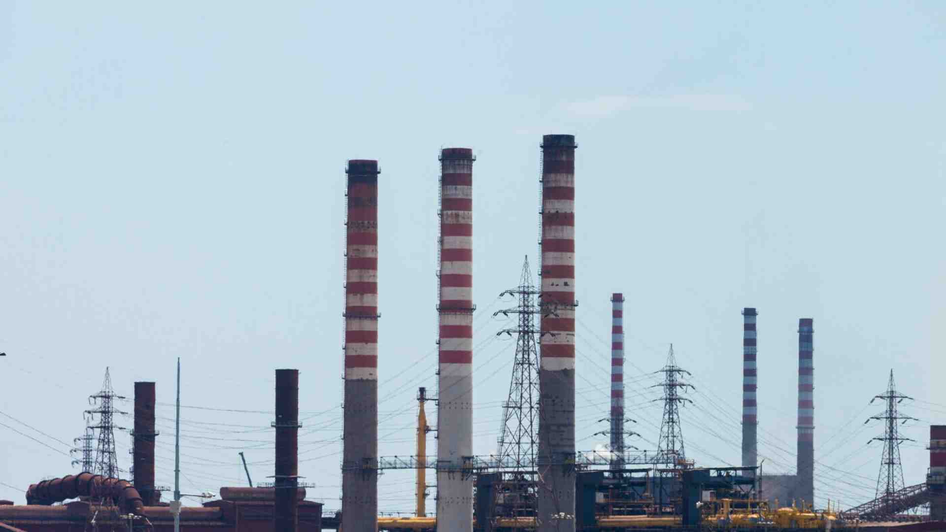 Immagine di Il gioco delle tre carte su Ilva