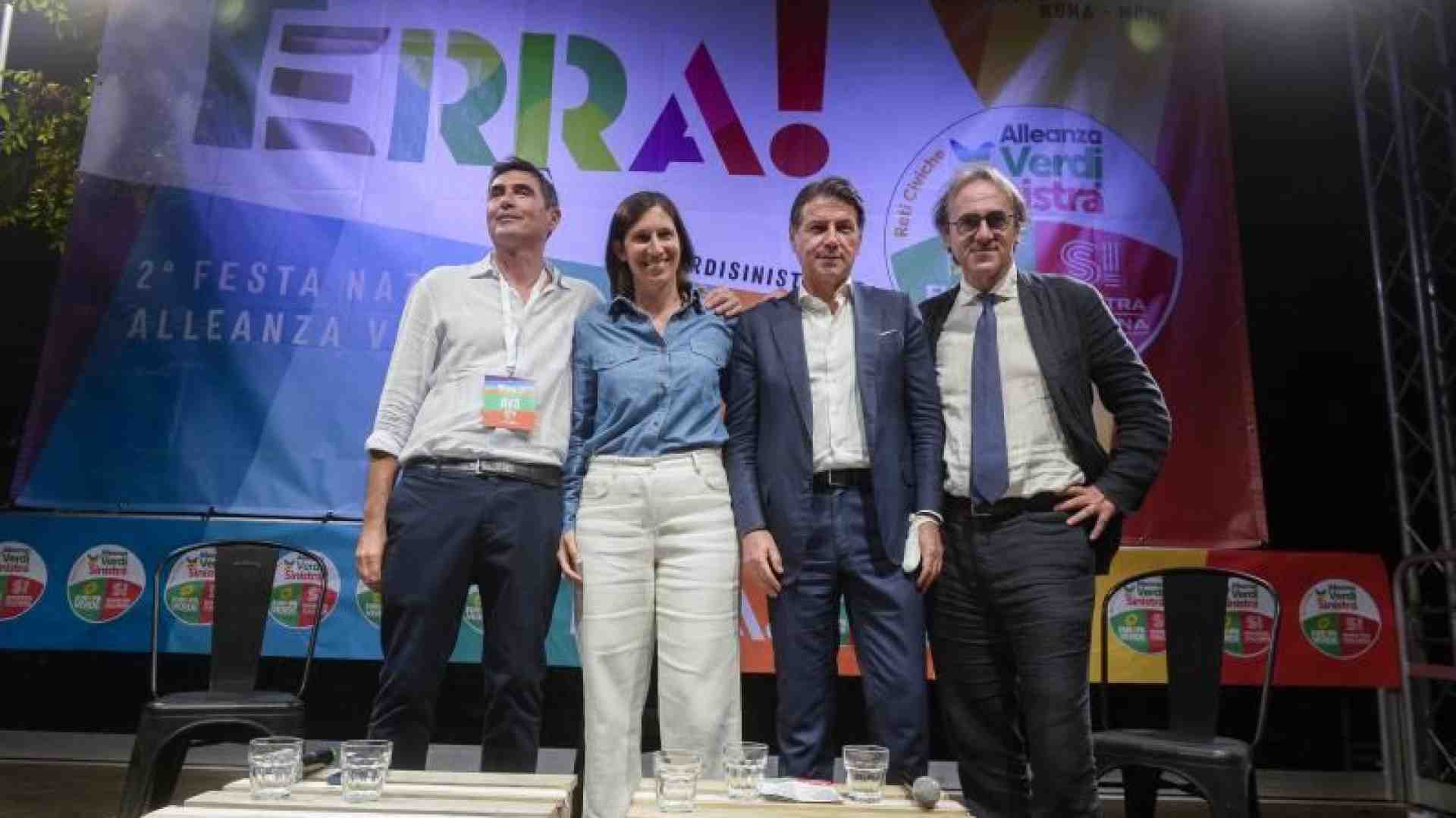 Immagine di È nato il centrosinistra a traino Pd-5s. Ma qual è il prezzo dell’unità?