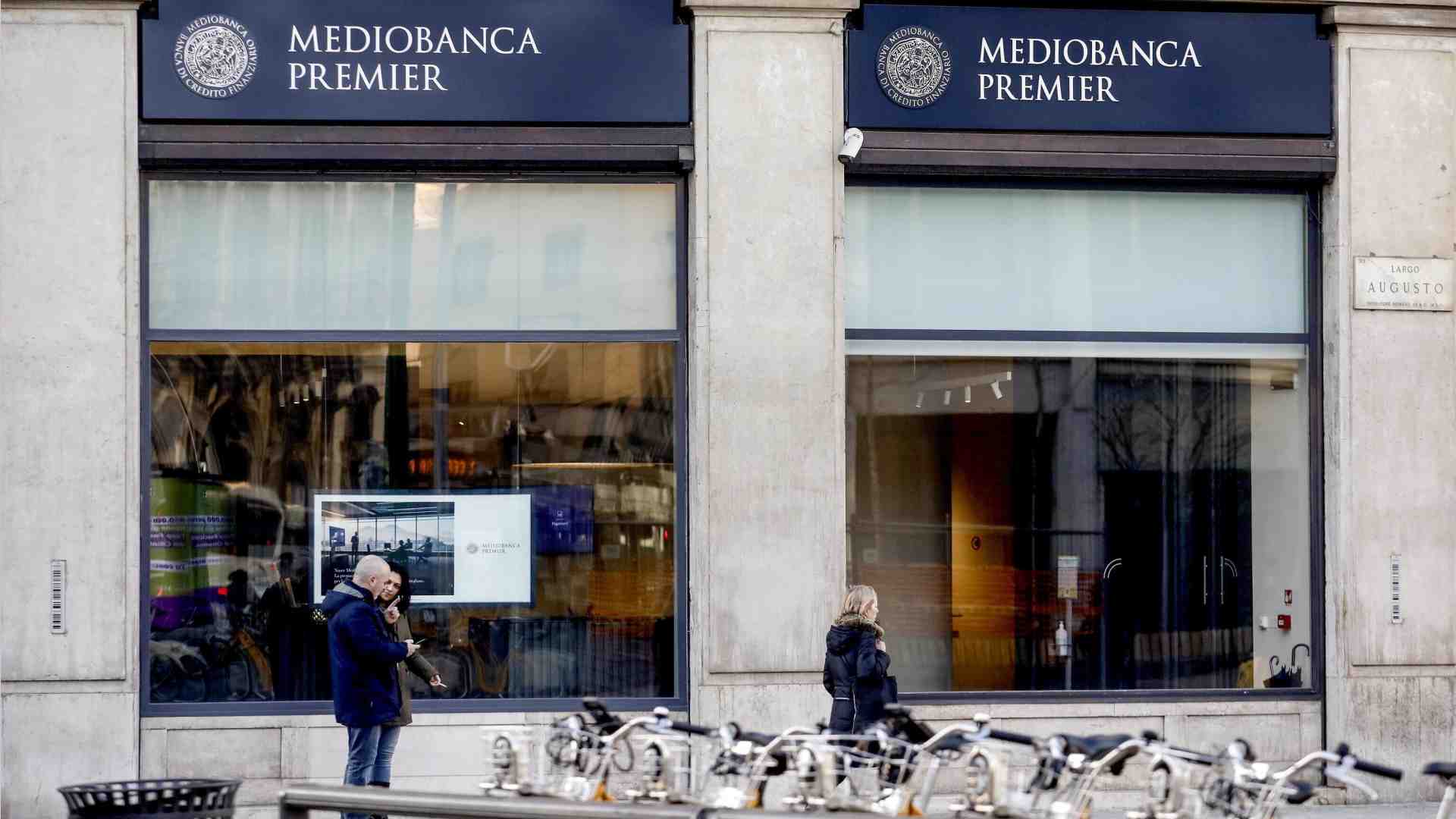 Immagine di Il successo di Mps su Mediobanca e le carte per il dopo Nagel
