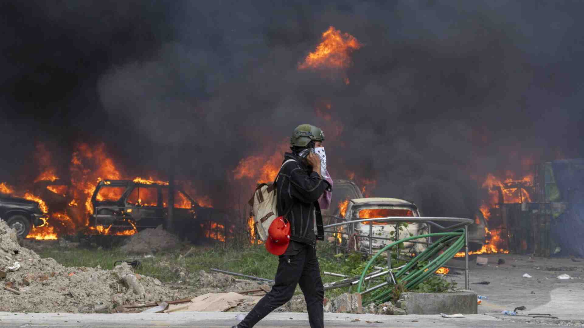 Immagine di Le proteste in Nepal costringono il primo ministro alle dimissioni