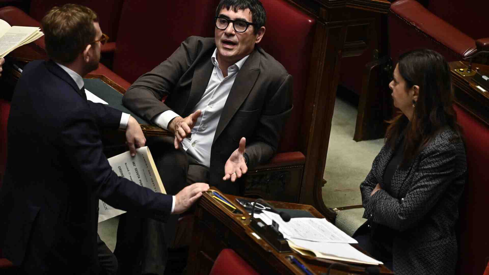 Immagine di Il doppio standard del campo largo: critica le vacanze in Italia dell'Idf. Ma "snobba" l'attentato a Gerusalemme