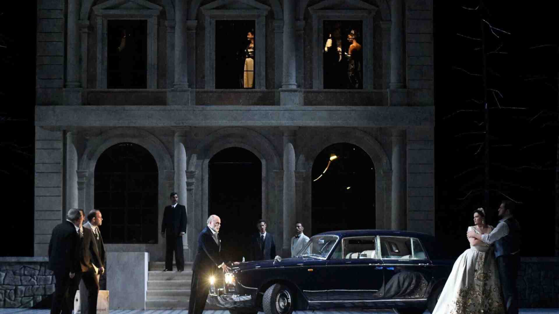 Immagine di Il pathos di Tosca contro la prepotenza del potere