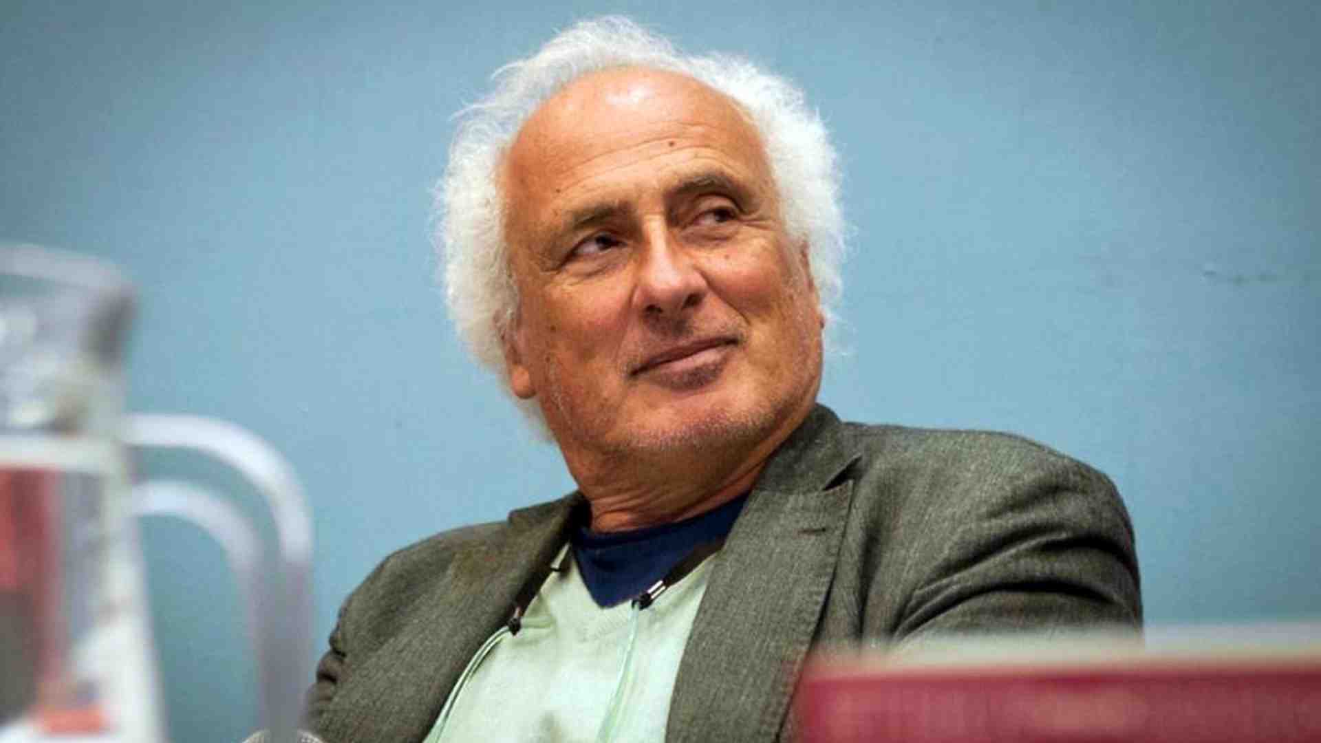 Immagine di Stefano Benni è stato il sol dell’avvenire della generazione Y, ma la sua fiaba è morta ben prima di lui