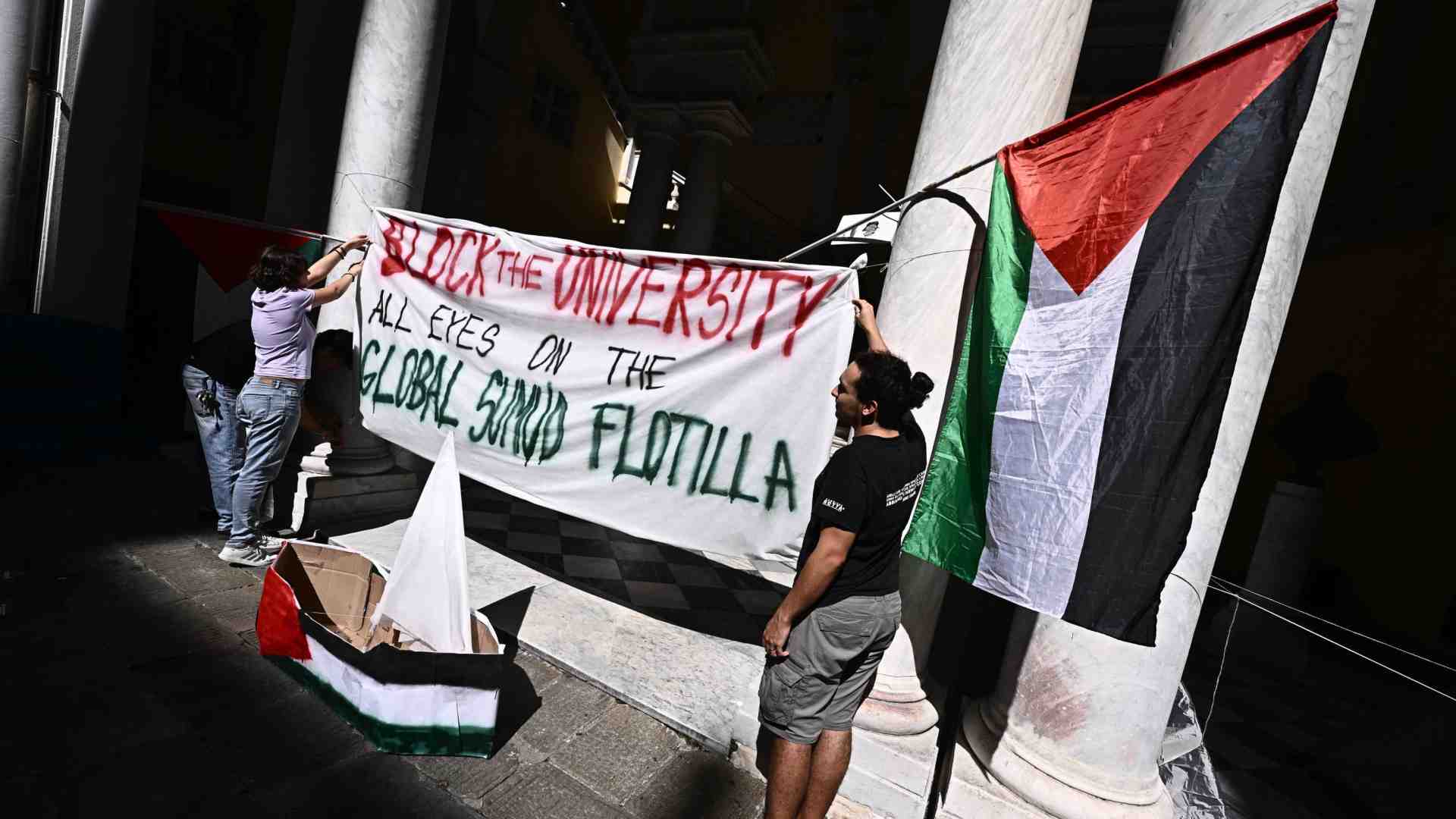 Immagine di La Flotilla, la giornalista espulsa: cos'è successo a Catania