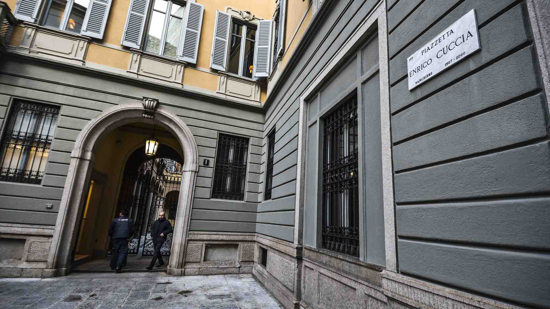 Immagine di Mediobanca e Milano, cosa è cambiato 25 anni dopo Cuccia