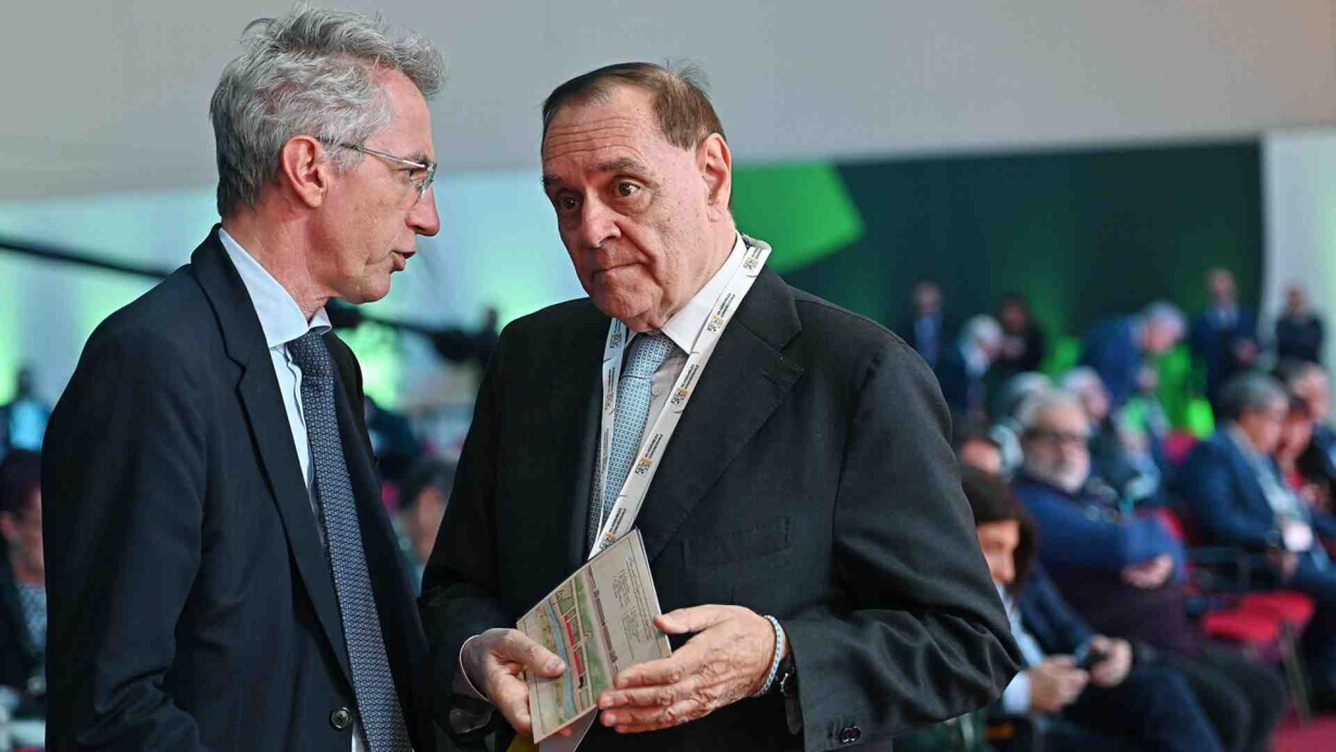 Immagine di Mastella: “Fico si calmi, i candidati in Campania non li può selezionare un pool di ex magistrati”