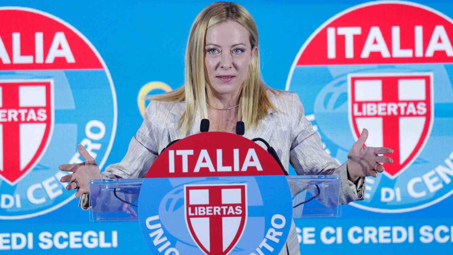 Immagine di Meloni vuole abbassare le bollette: a Palazzo Chigi le proposte dei player dell'energia