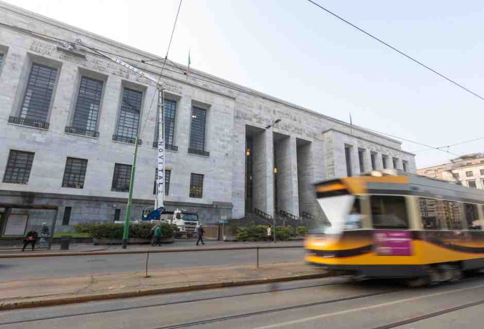Tutto ciò che la storiaccia di Milano è lì a dimostrarci. Prendere nota