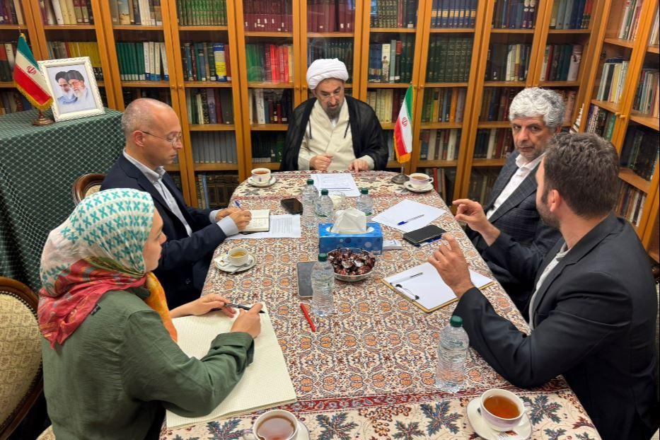 L’ambasciatore dell'Iran presso la Santa Sede, Mohammad Hossein Mokhtari, durante l'intervista con Avvenire - Ambasciata dell'Iran