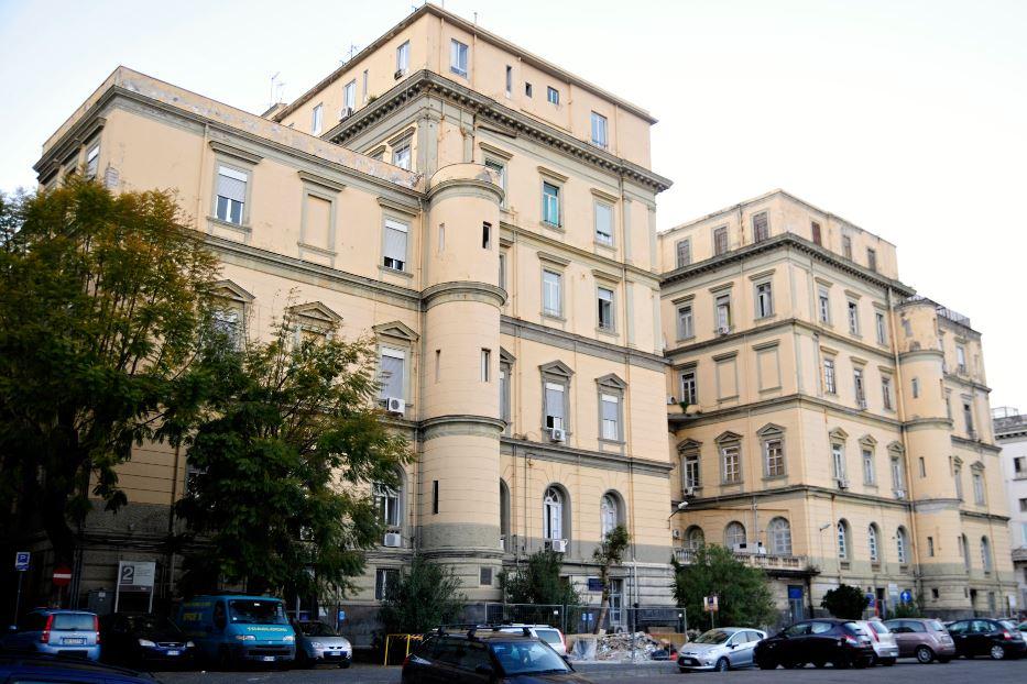 L'Università della Campania “Vanvitelli” - www.raffaeleesposito.it 