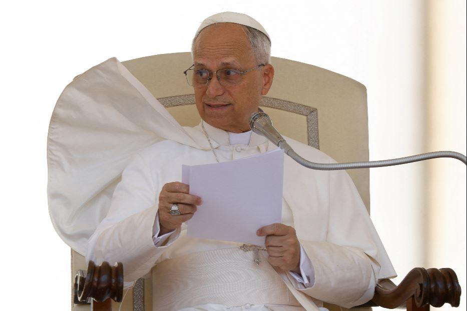 Papa Leone XIV durante l'udienza generale di questa mattina in piazza San Pietro - Reuters