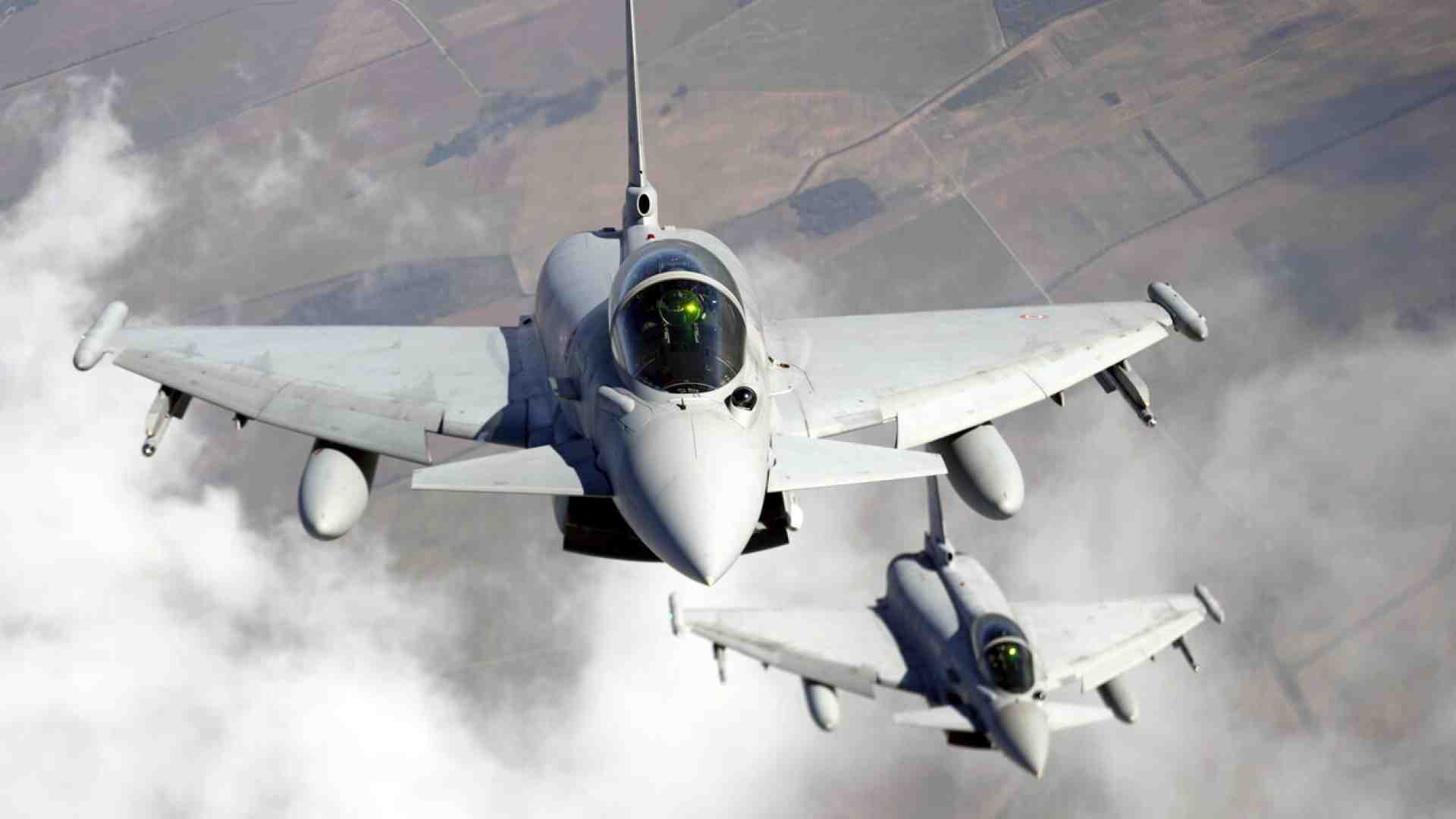 Immagine di Jet in Estonia e caccia in Polonia: la Russia viola ancora lo spazio aereo europeo