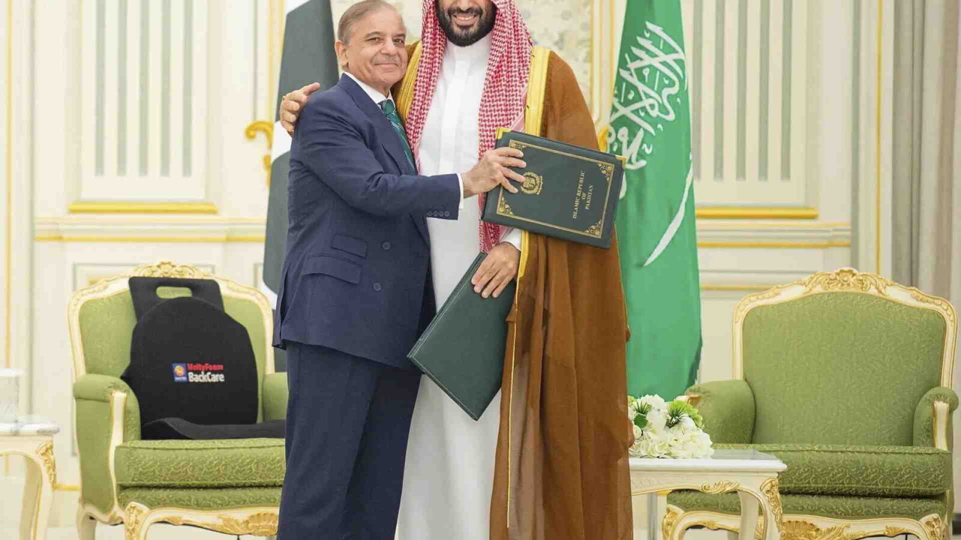 Immagine di L’Arabia saudita abbraccia il Pakistan