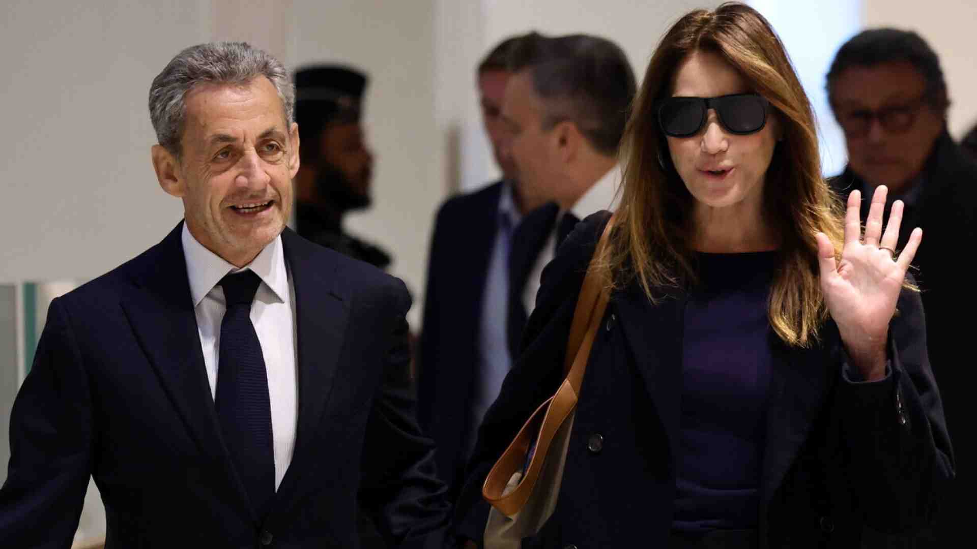 Immagine di L'ex presidente francese Sarkozy condannato a cinque anni per associazione a delinquere