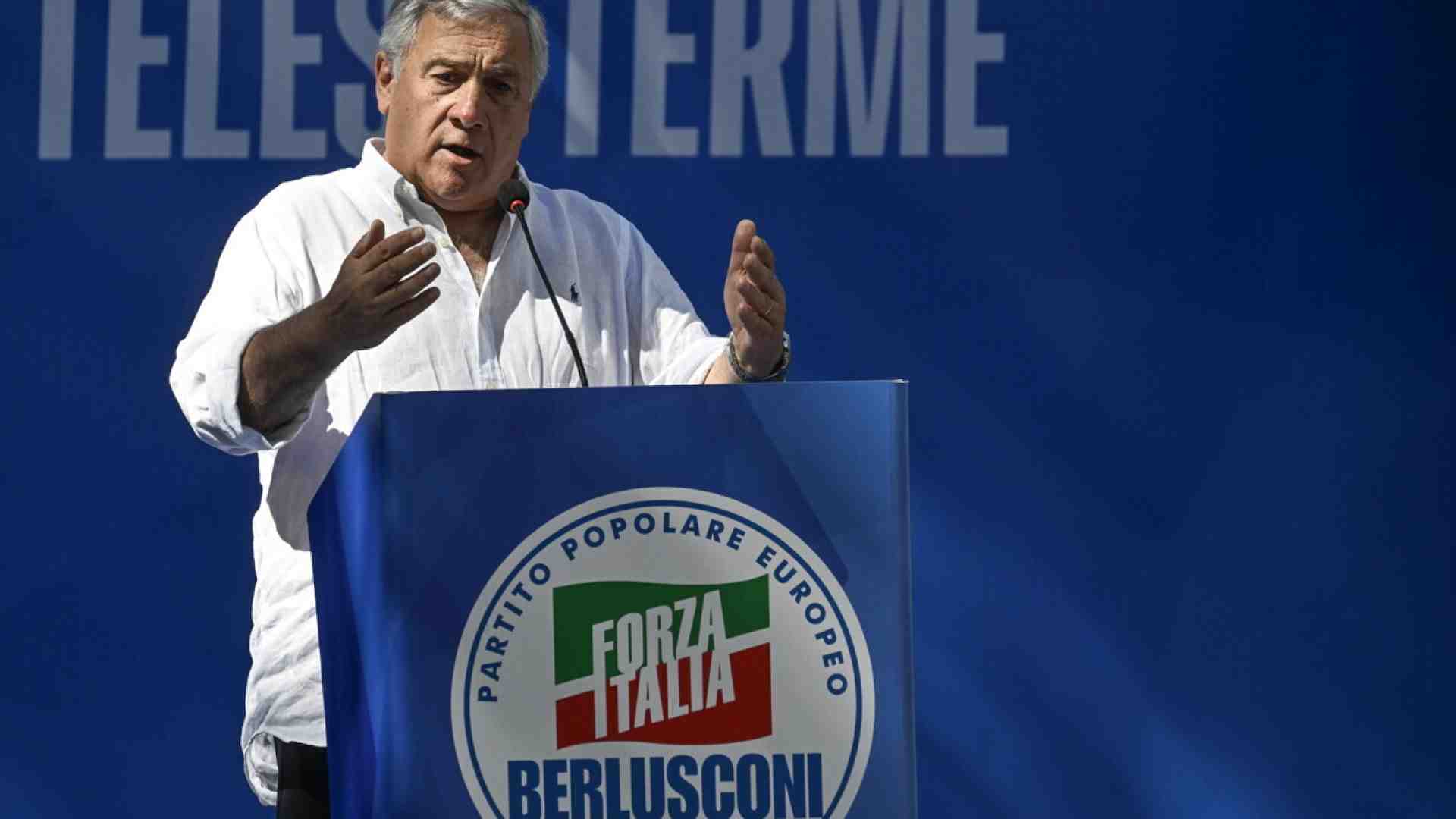 Immagine di Dai diritti ai candidati civici, Tajani presenta il nuovo manifesto di Forza Italia