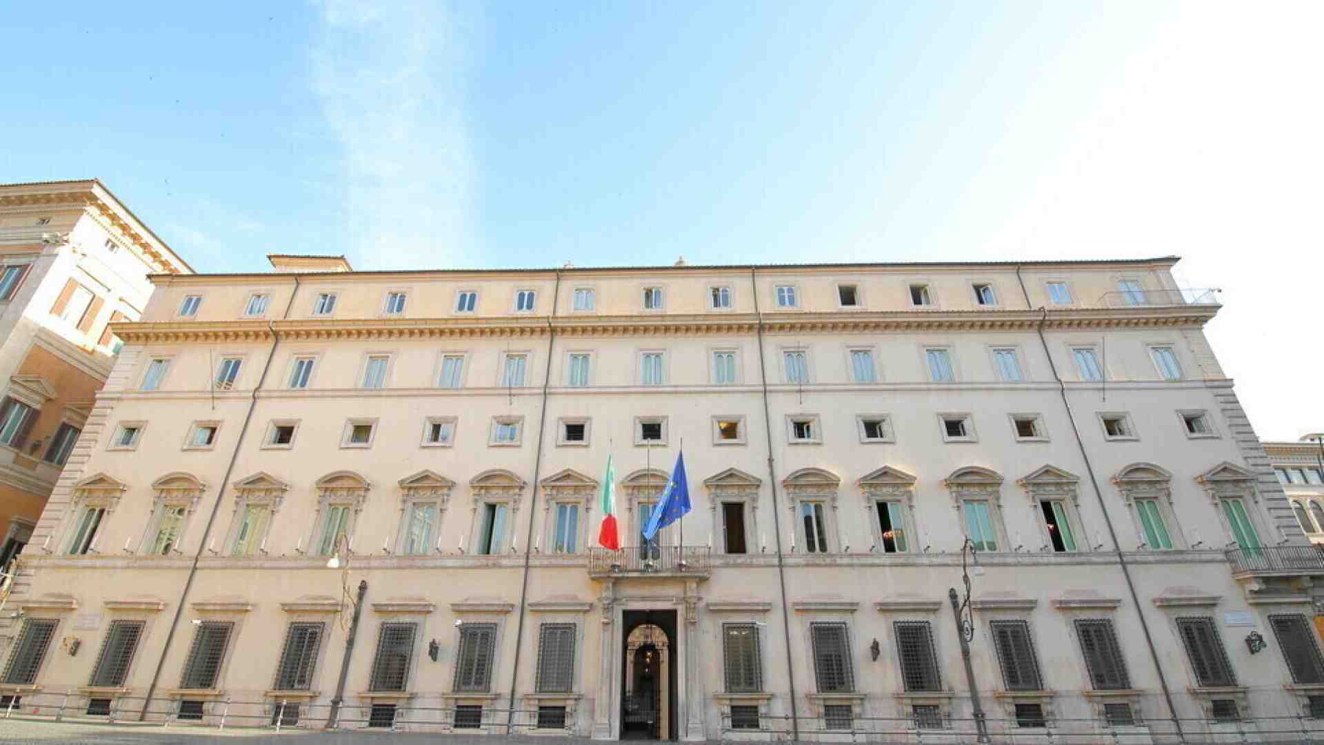 Immagine di La presidenza del Consiglio condannata a pagare 100 milioni di debiti di un comune in dissesto