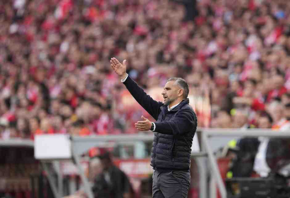 L'allenatore dello Sporting Lisbona, Rui Borges (foto Ap)