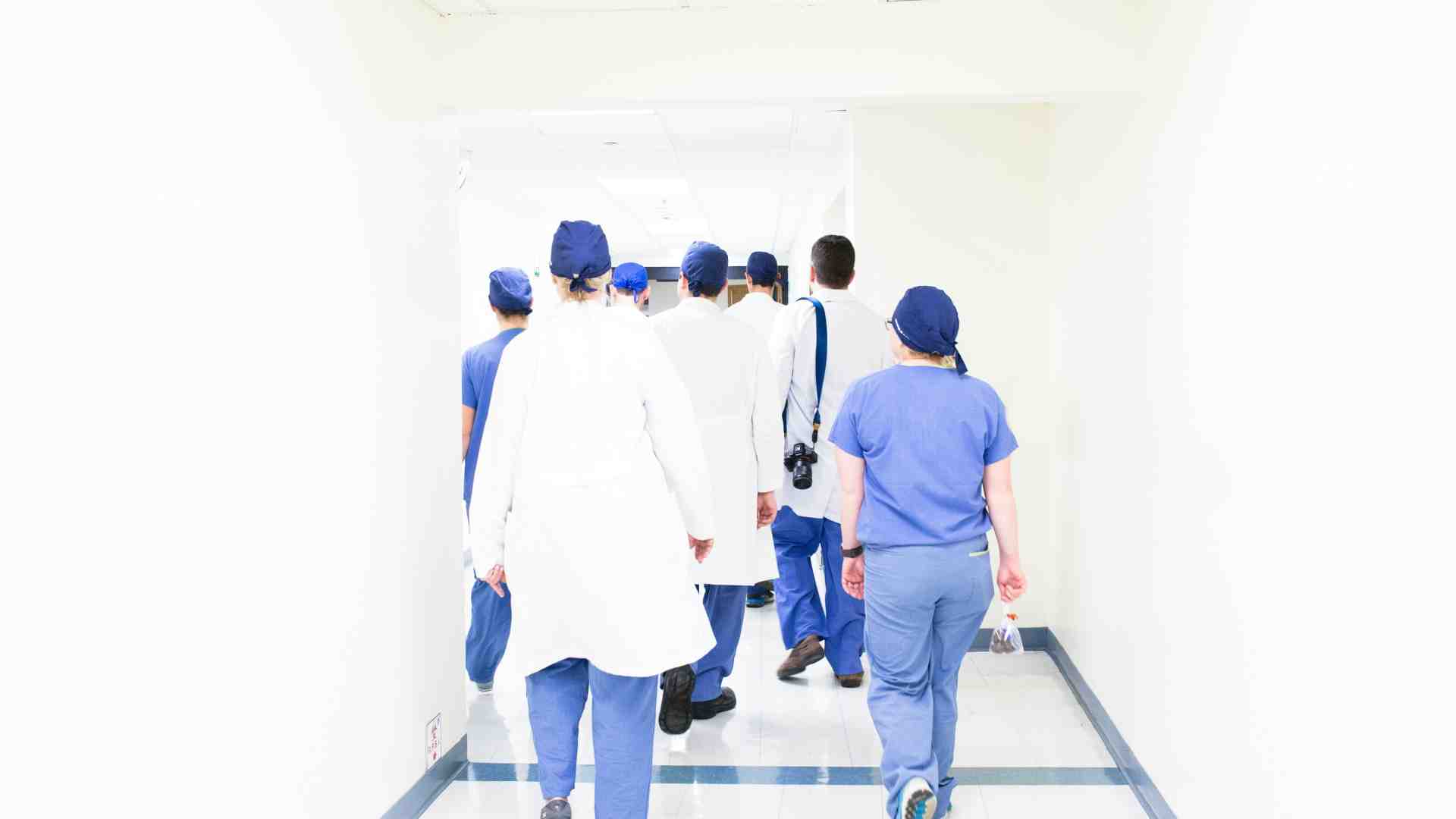 Immagine di C'è un piano triennale da 27mila assunzioni nella Sanità. La priorità agli infermieri