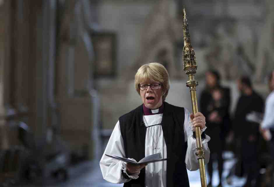 Sarah Mullally è la nuova arcivescova di Canterbury