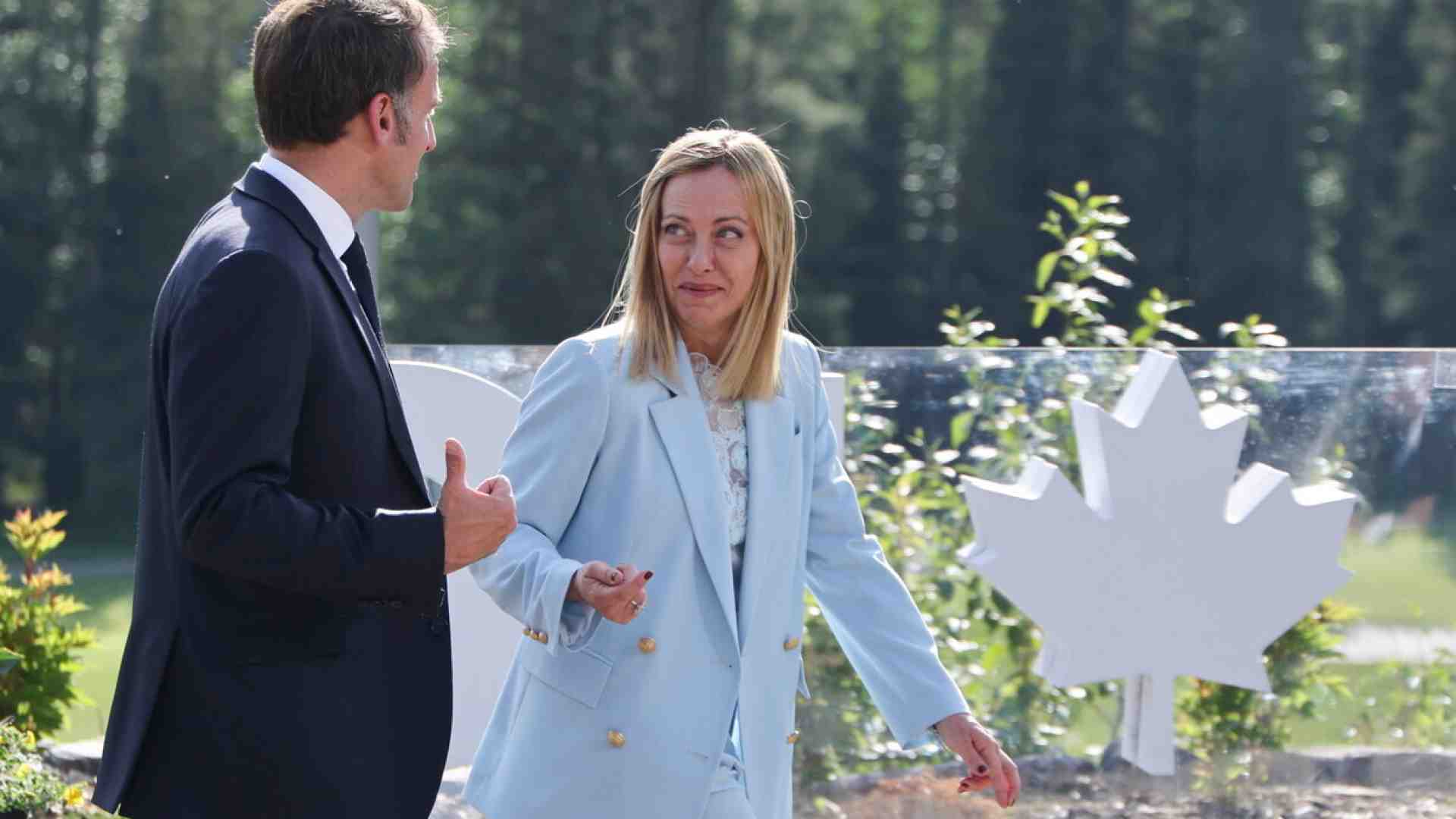 Immagine di Perché Meloni deve tifare per Macron