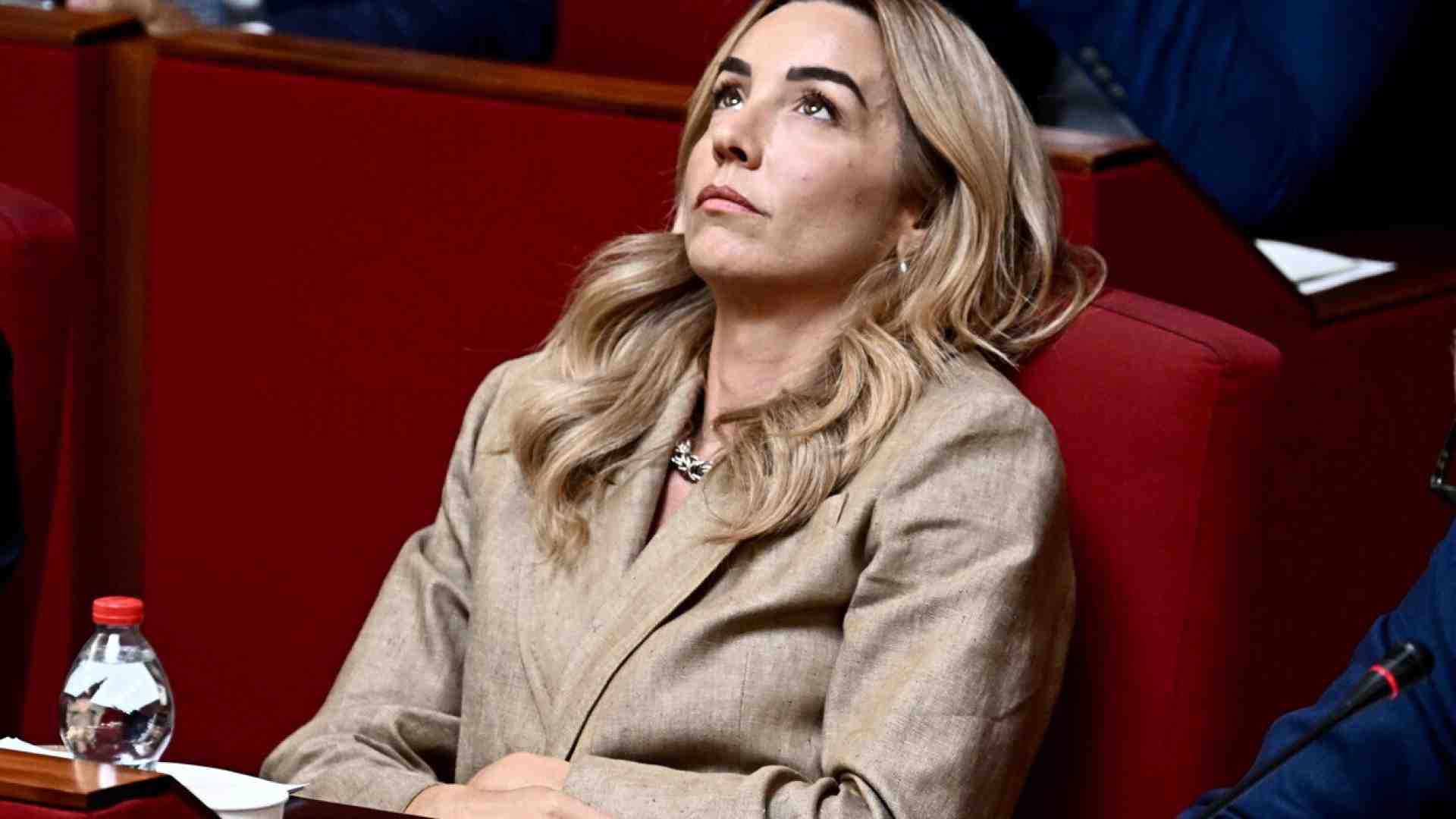 Immagine di La sinistra di Silvia Salis comincia da Francesca Albanese