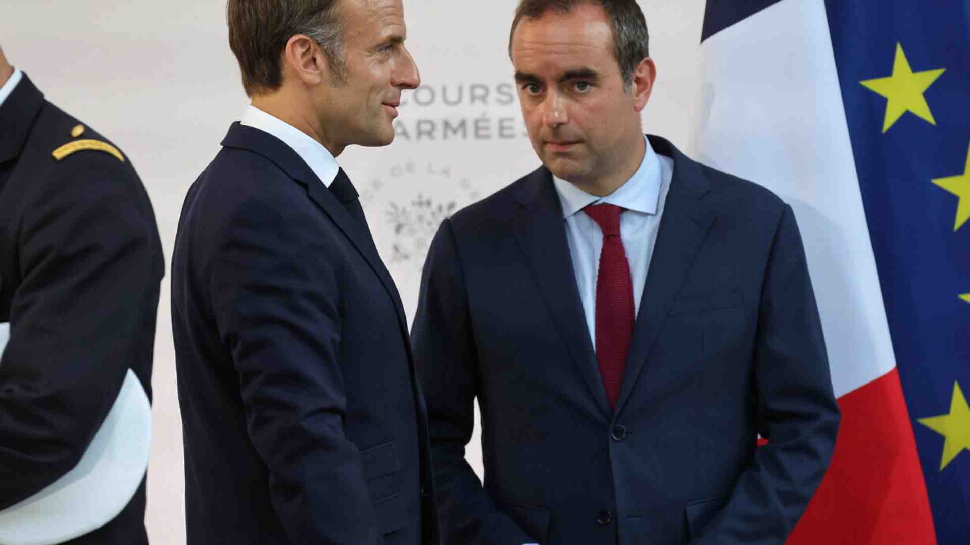 Immagine di Macron non vuole sciogliere le Camere. Uno spiraglio a sinistra